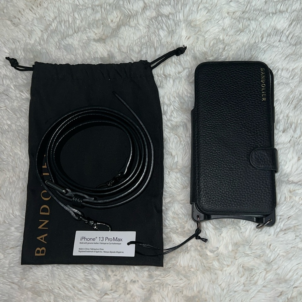 Hailey Folio Pebble Leather Crossbody Bandolier